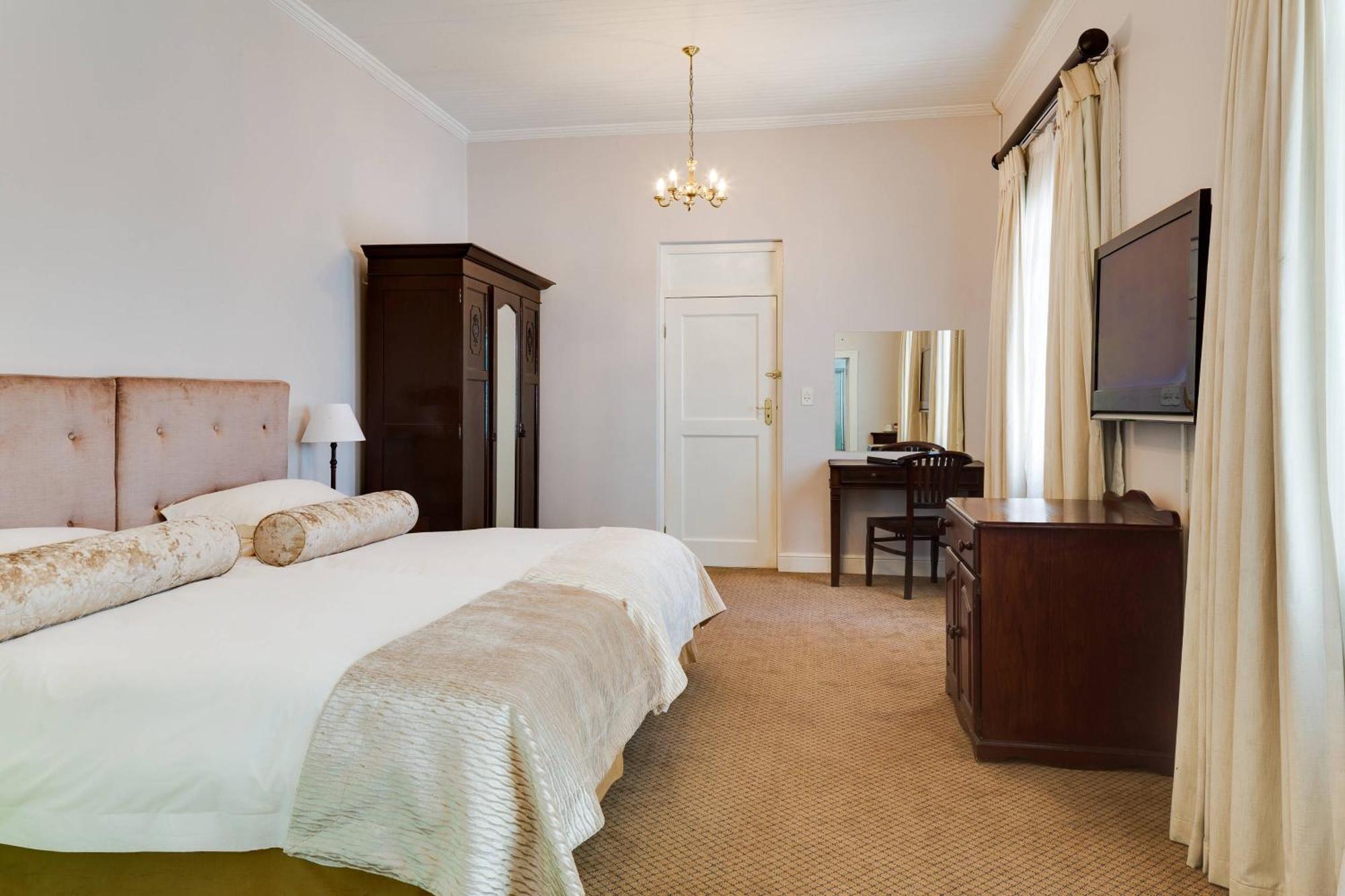 Protea Hotel By Marriott Dorpshuis & Spa Stellenbosch Exteriér fotografie